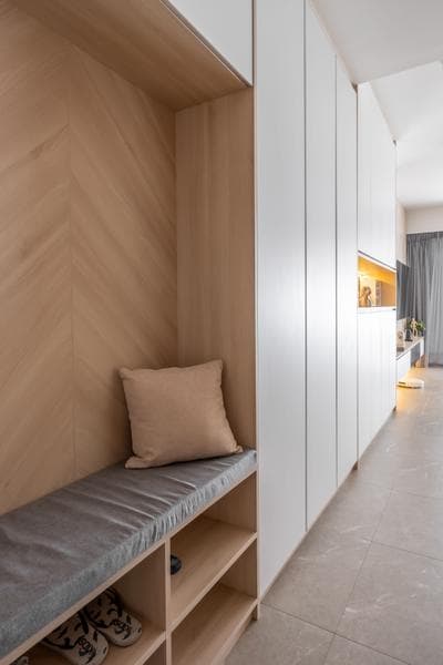 Settee Cabinet